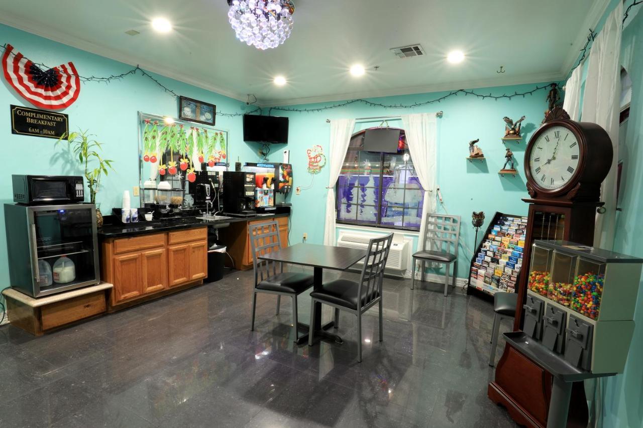 Scottish Inn And Suites Houston-Jones Road エクステリア 写真