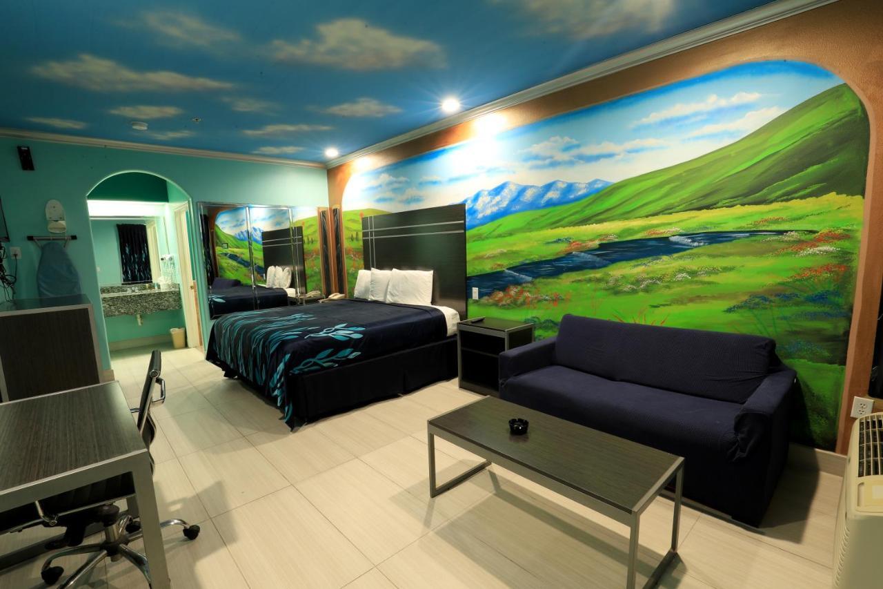Scottish Inn And Suites Houston-Jones Road エクステリア 写真