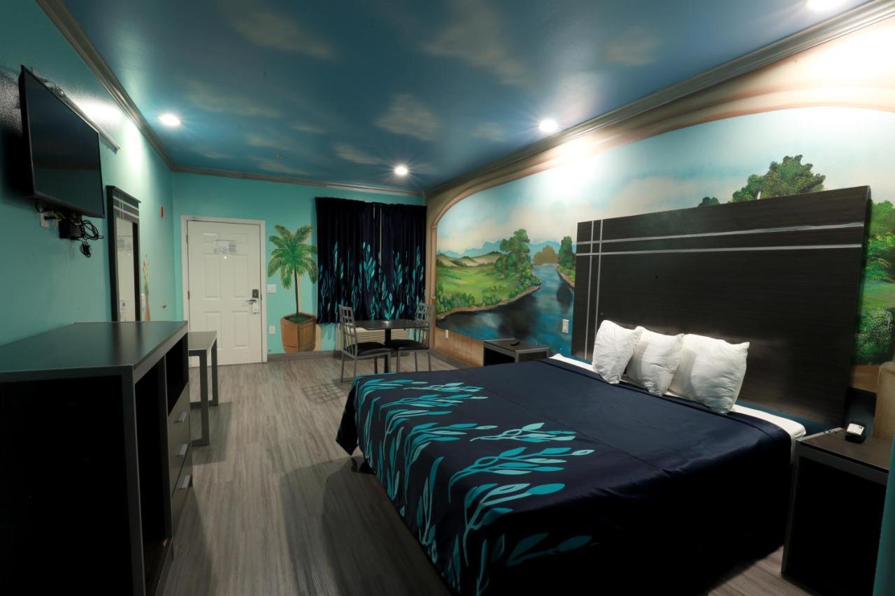 Scottish Inn And Suites Houston-Jones Road エクステリア 写真