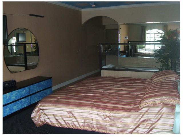 Scottish Inn And Suites Houston-Jones Road 部屋 写真